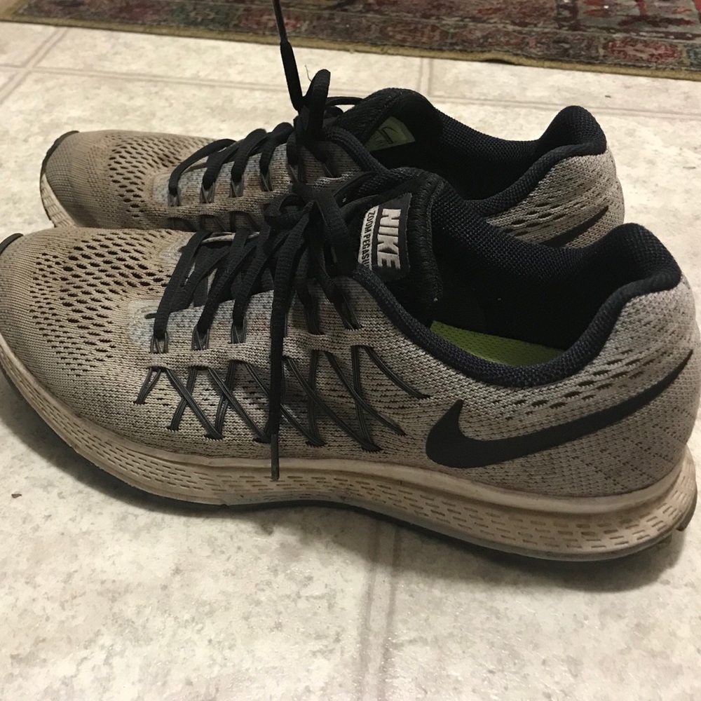 Nike Pegasus 32 Men’s size 10.5